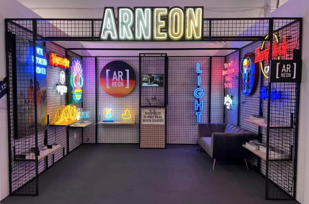 Aktualne trendy w reklamie neonowej