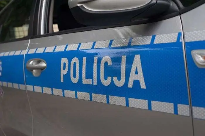 Policyjny pościg w Żyrardowie: Kierowca bez uprawnień i z marihuaną