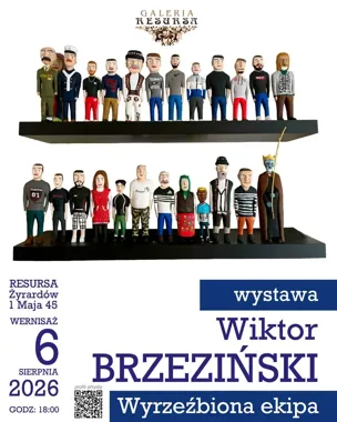 W Żyrardowie drewniani bohaterowie wychodzą z pracowni na wystawę