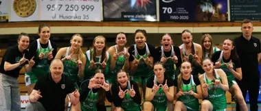 KS Trójka Żyrardów z młodszym składem weszła do finału po wygranej z gospodyniami