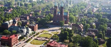 Plac Jana Pawła II z czasowymi utrudnieniami podczas święta Policji